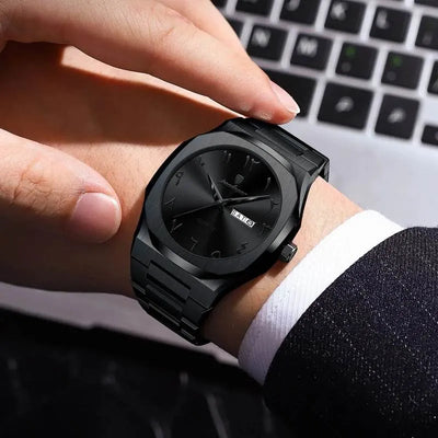 Aurelius Eclipse 40 — Black Monochrome