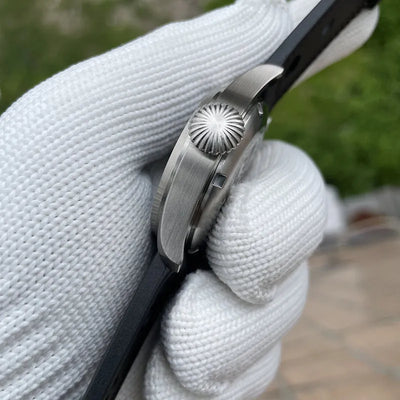 Heritage Field 40 — Black / Steel